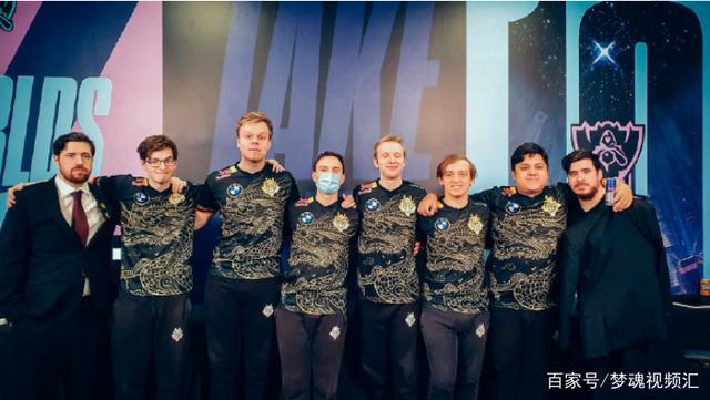 肖与曼聯续 肖与曼聯续