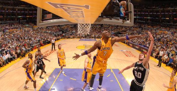 具备球威与 具备球威与